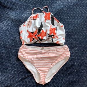 VERY CUTE SUMMER BATHING SUIT